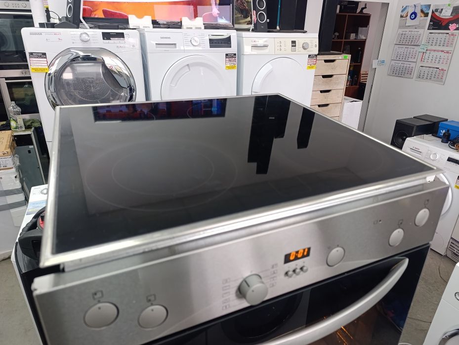 Фурна и плот за вграждане MIELE.