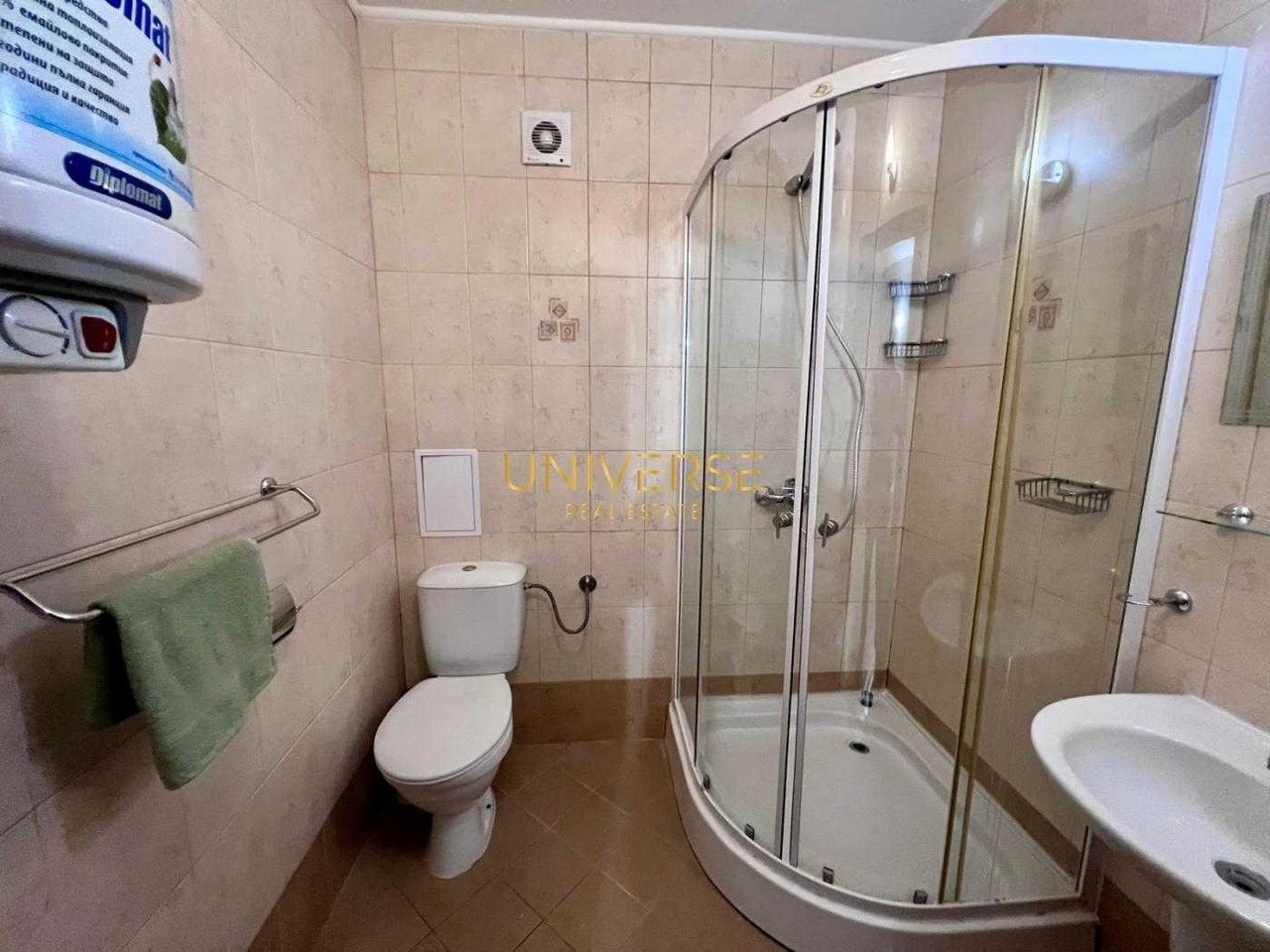 Продава се Двустаен апартамент в к.к. Слънчев бряг - 75 кв.м за 920 €/кв.м - Снимка #8