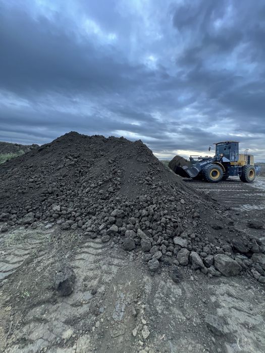 Piatra , Nisip , Beton Concasat , Asfalt  Frezat, Balastru , Pamant