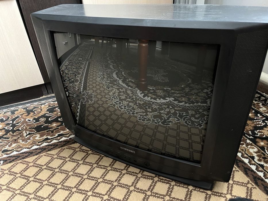 Продам телевизор Samsung