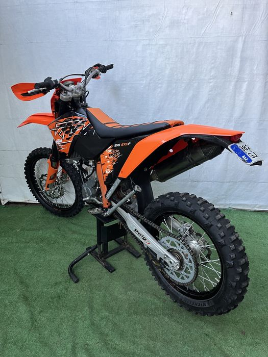 Ktm 250 exc-f . Vanzari si in rate! Enduro excf