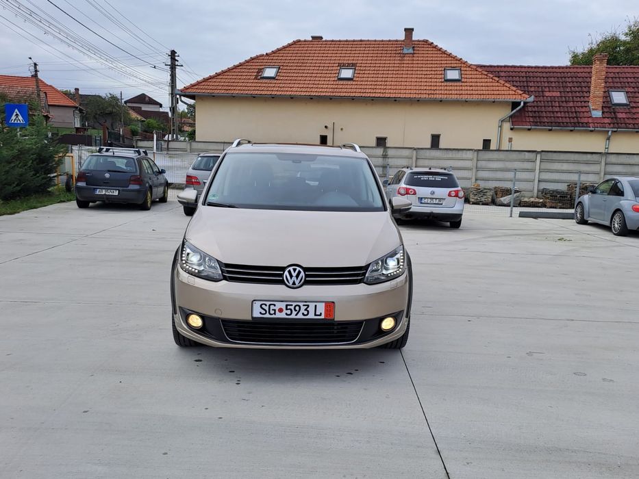 VOLKSWAGEN TOURAN ,,CROSS, 2.0.T.D.I. 170 caiI,automat!