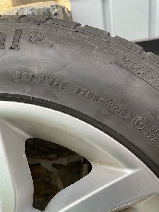 Jante cu cauciucuri Continental de iarnă R17