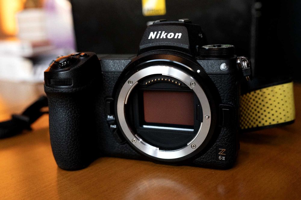 Продавам Nikon Z6II + батерия + зарядно