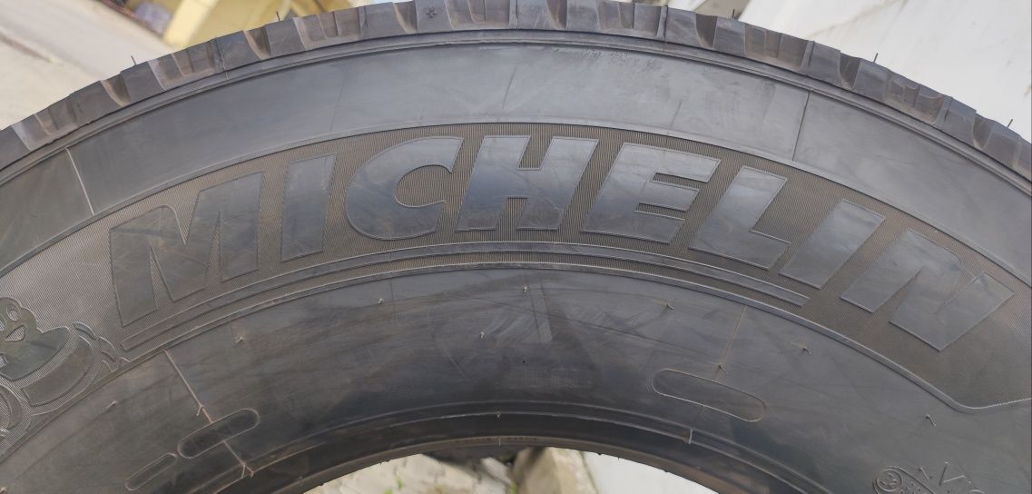 * Anvelopa camion directie noua Michelin 315 80 22,5