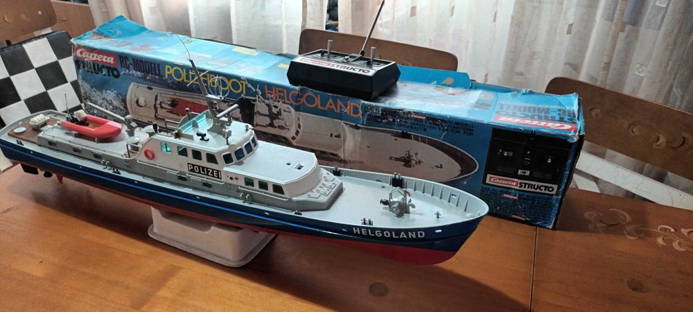 Navomodel RC Helgoland Carrera Structo ,Anii "70,Radiocomanda