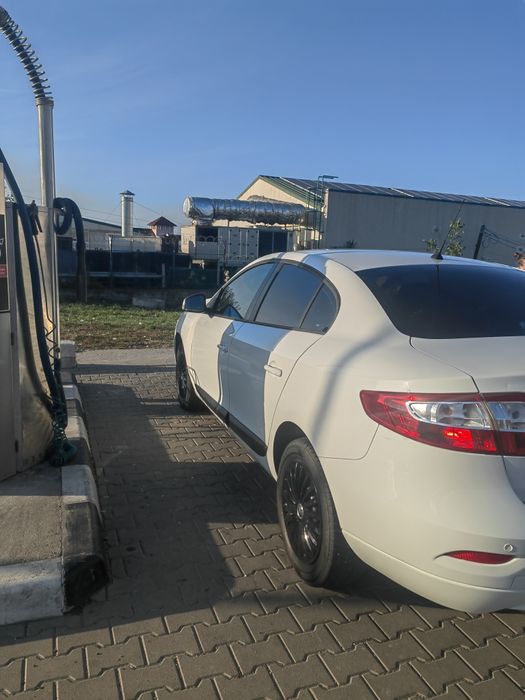 Renaul Fluence 1.6 benzina