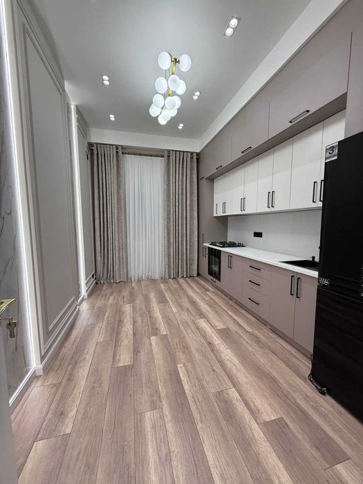 Manzur, 2/10/10, 
Ориентир: Юнусабад-18й квартал 65м2 !!