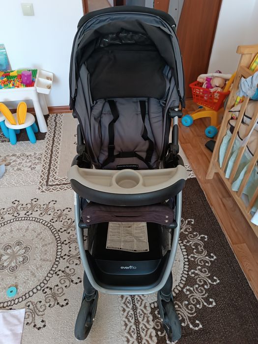 Коляска детская прогулочная