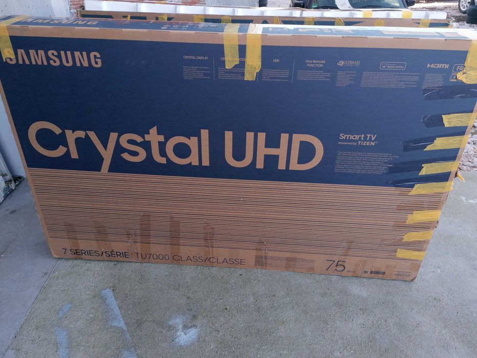 Samsung GU75TU7079U телевизор за части