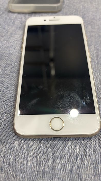 Продам айфон 7 32gb