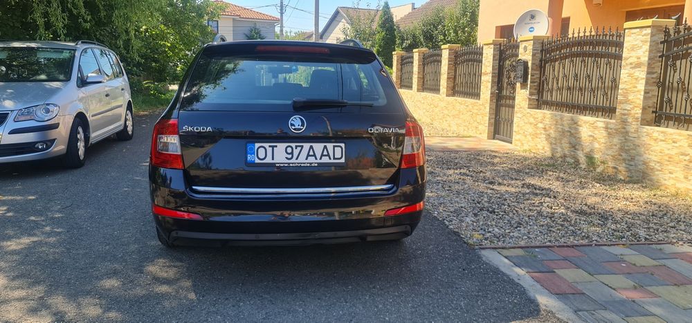 Vând Skoda octavia
