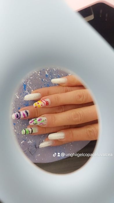 Unghii cu gel semi , pedichiura