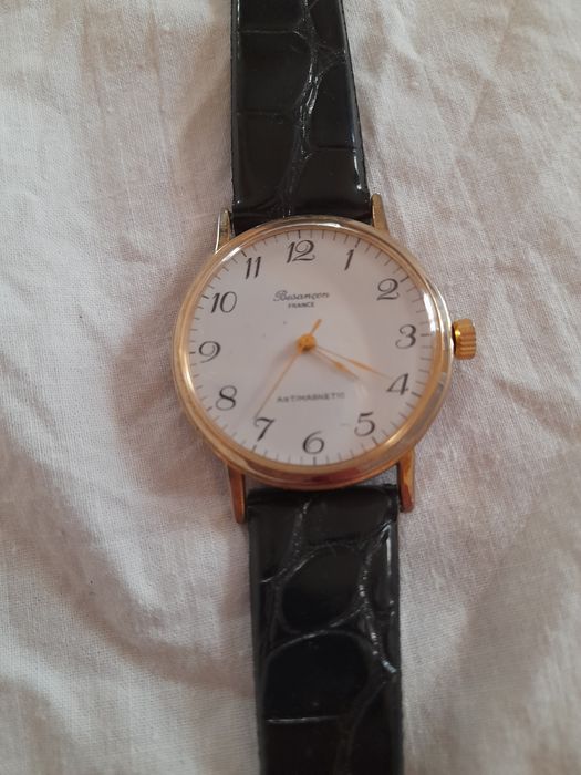 Ceas dama Besancon antimagnetic