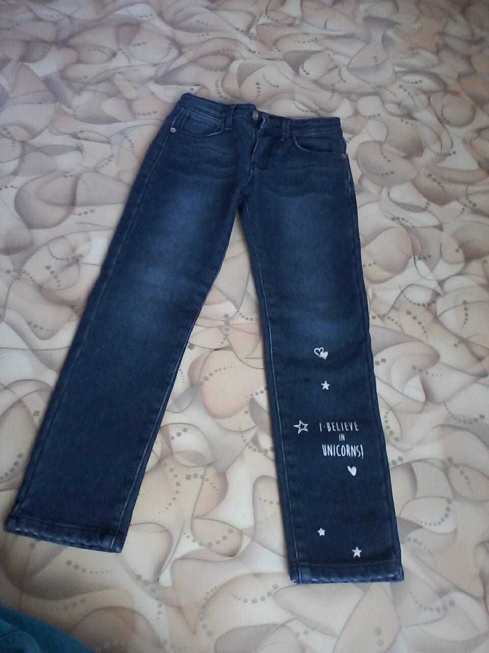джинсы (немного утепленные) на девочку ростовка 134