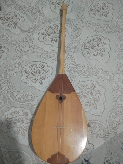 Домбыра очень хорошая