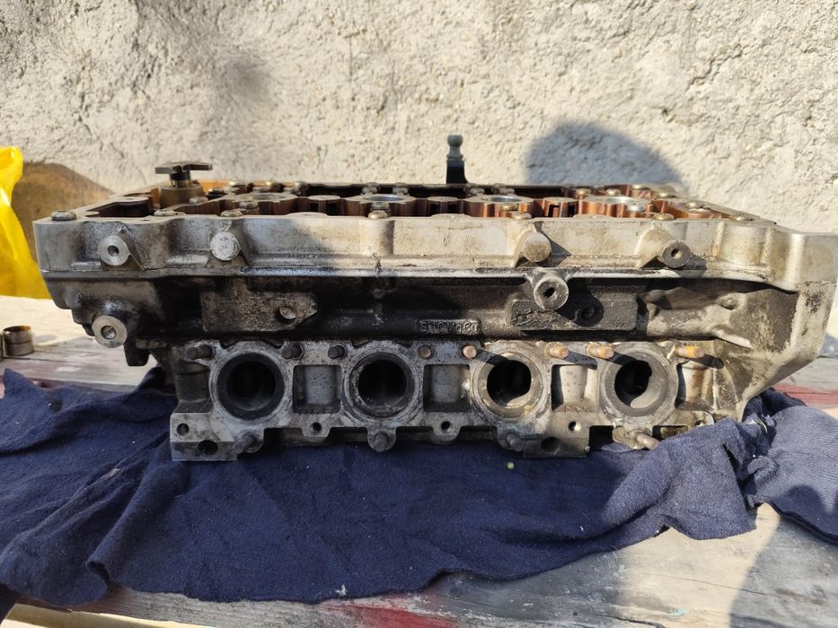 Chiulasa audi A4 b7/B6 2.0i Motor ALT