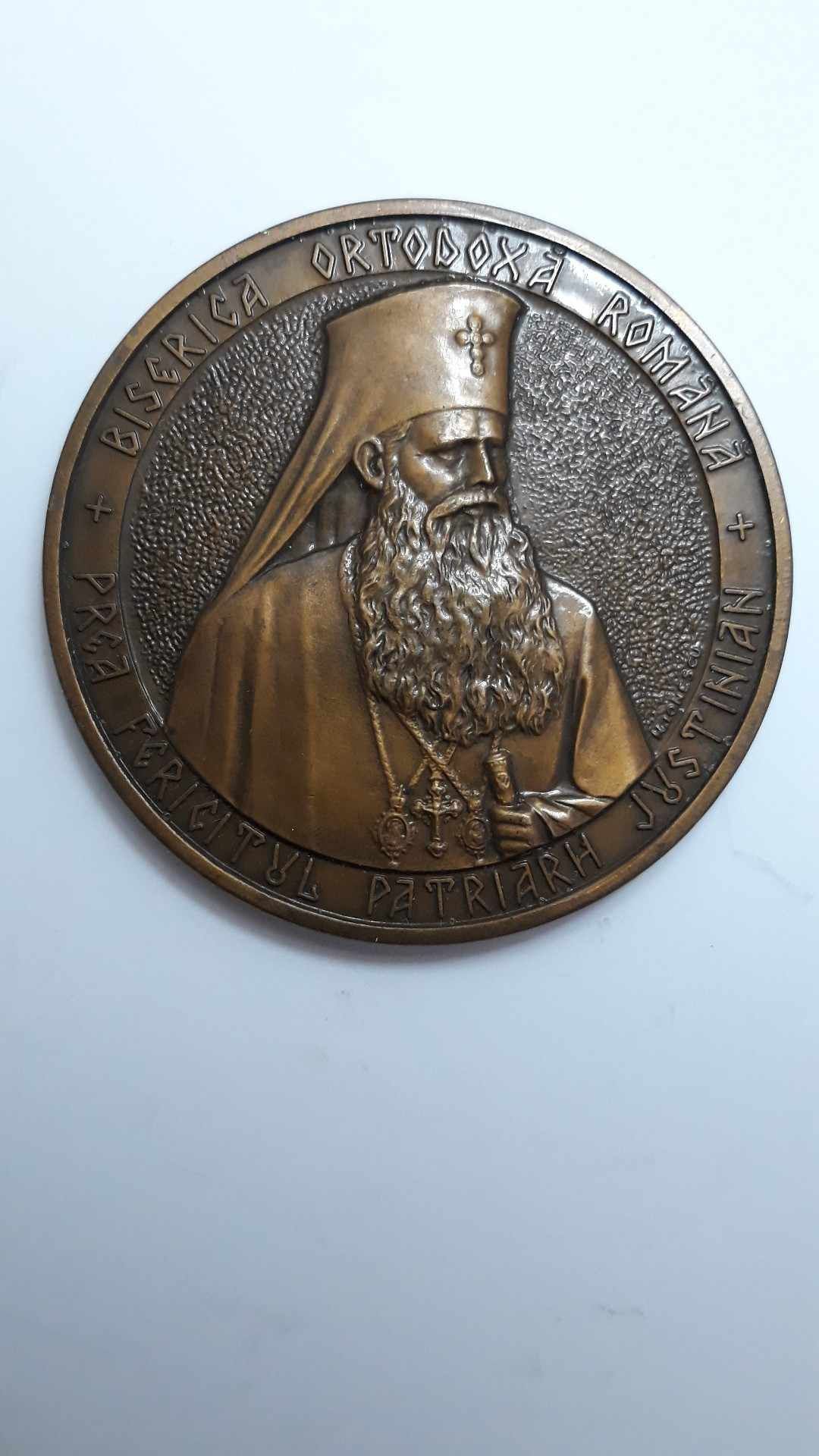 Medalie Biserica Ortodoxă Română - Prea Fericitul Patriarh Iustinian