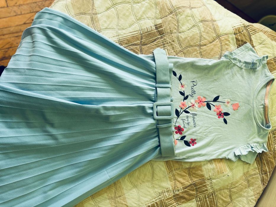 Пола плисе на Contrast