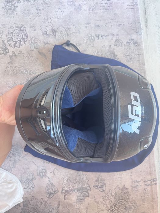 AGV каска без визьор