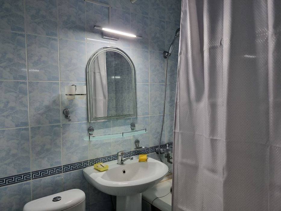 4-х комнтаная 4/1/9. М. Ойбек.