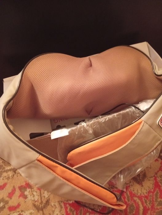 Шиацу масажор за цяло тяло