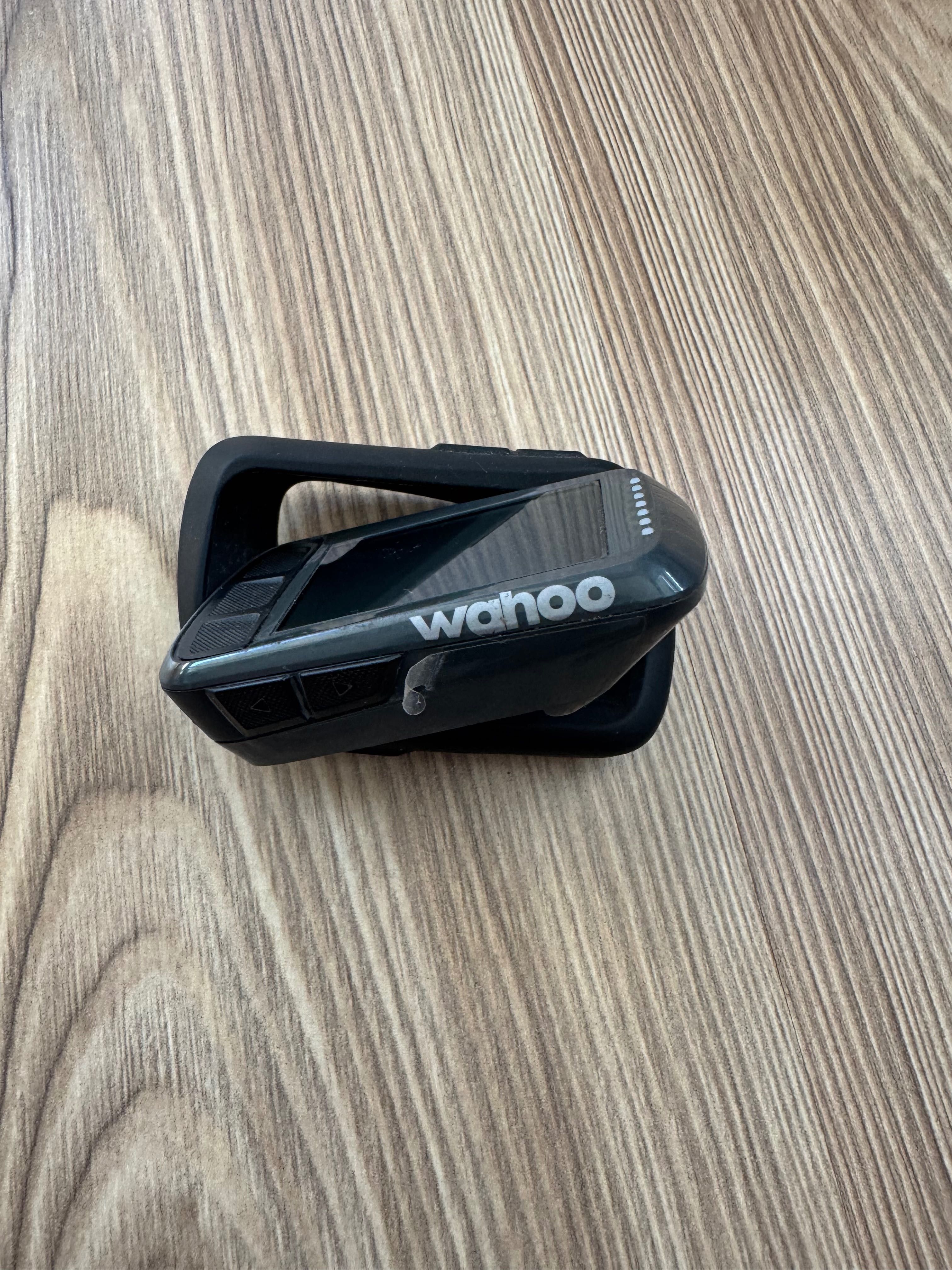 Вело компютър wahoo elemnt bolt - страхотен