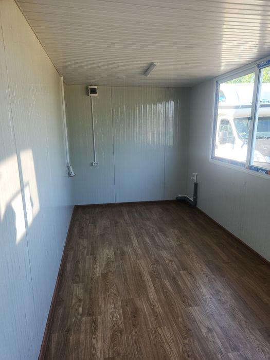 Vând Container Modular