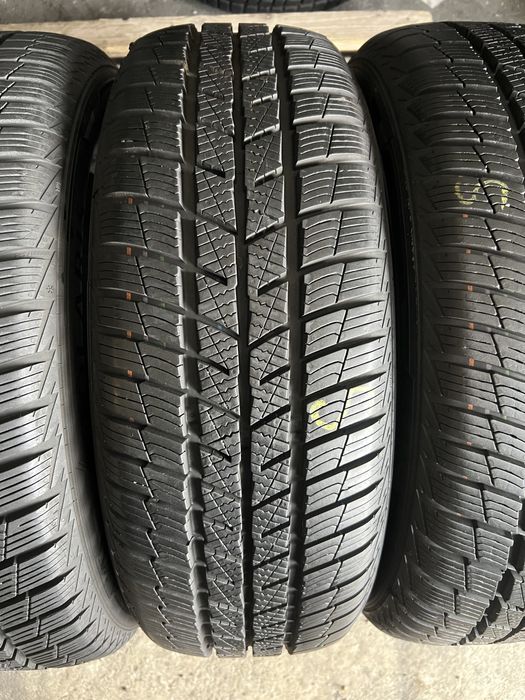 4 anvelope iarna 205/60/16 Barum 8 mm, CA NOI!