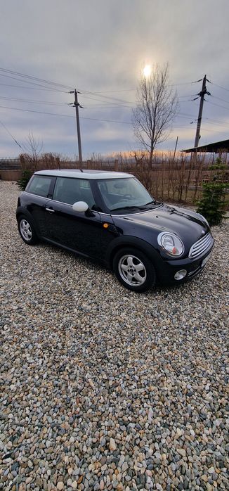 Mini Cooper ( nu Mini One )