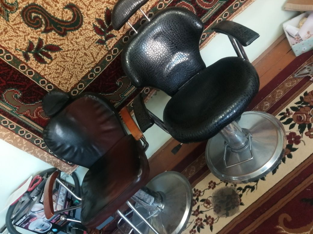 Salon kreslolari tezda sotiladi
