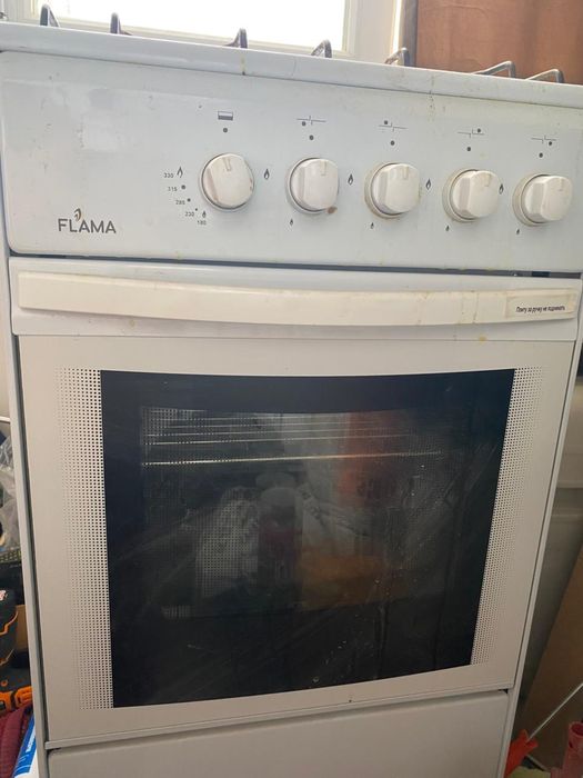 Продам газ плиту