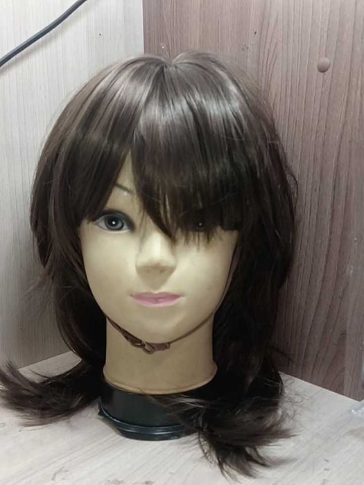 Модный женский парик
