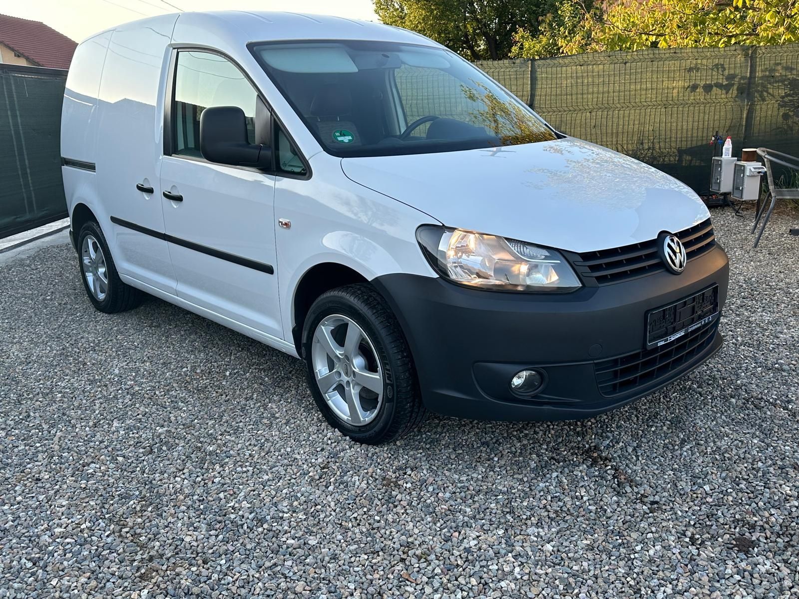 VW Caddy /diesel/Clima/Alu/impecabil