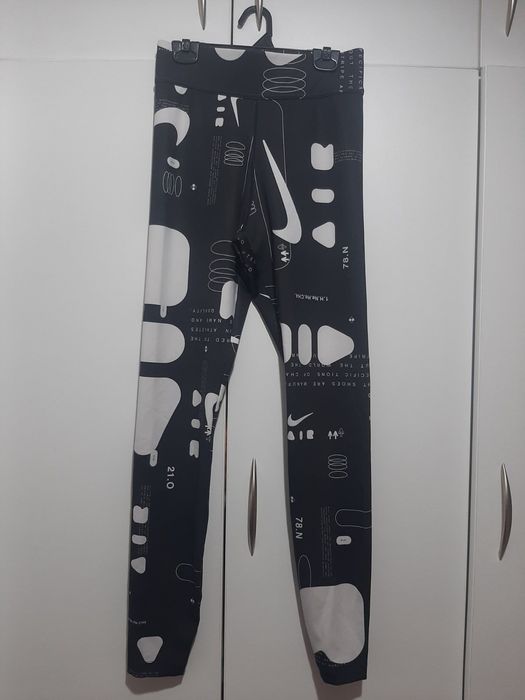 Дамаски клинове Nike и мъжки спортен клин Nike