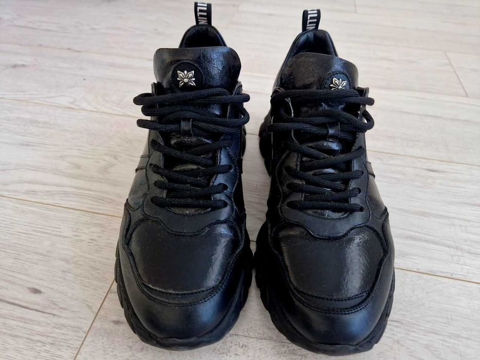 Vand sneakers John Richmond