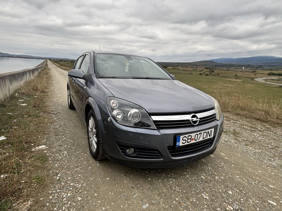 Vând Opel Astra H 1.9 CDTI – 2006 – Acte la zi