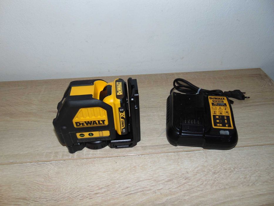 Dewalt DCE088G laser verde