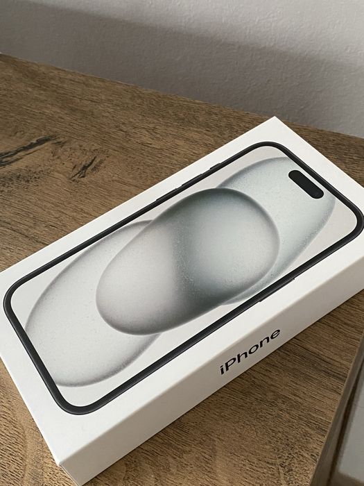 Iphone 15 128 gb negru sigilat