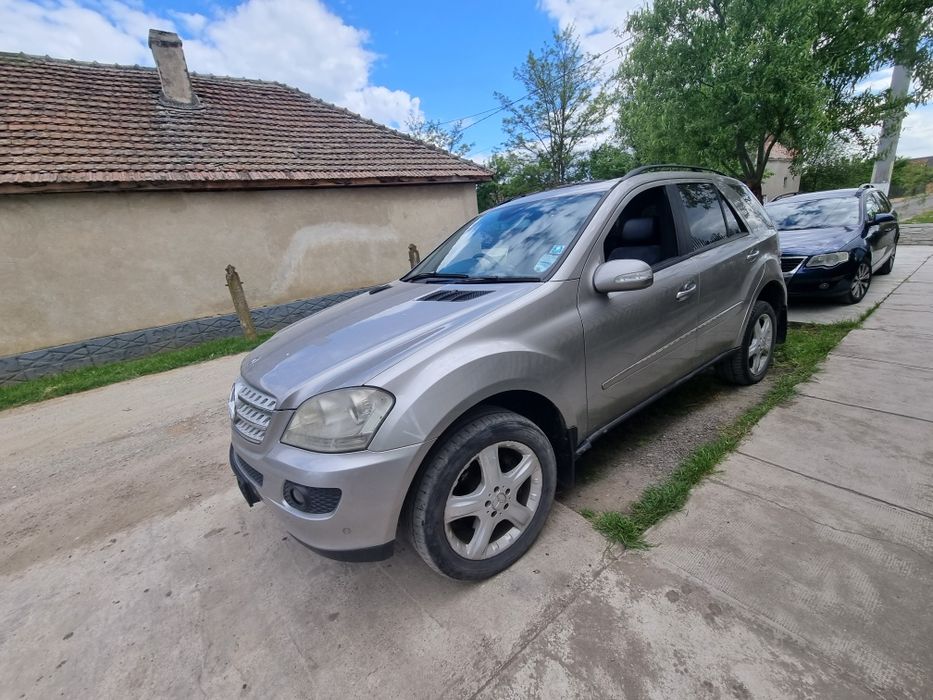 Dezmembrez mercedes ml 320 w164 3.0