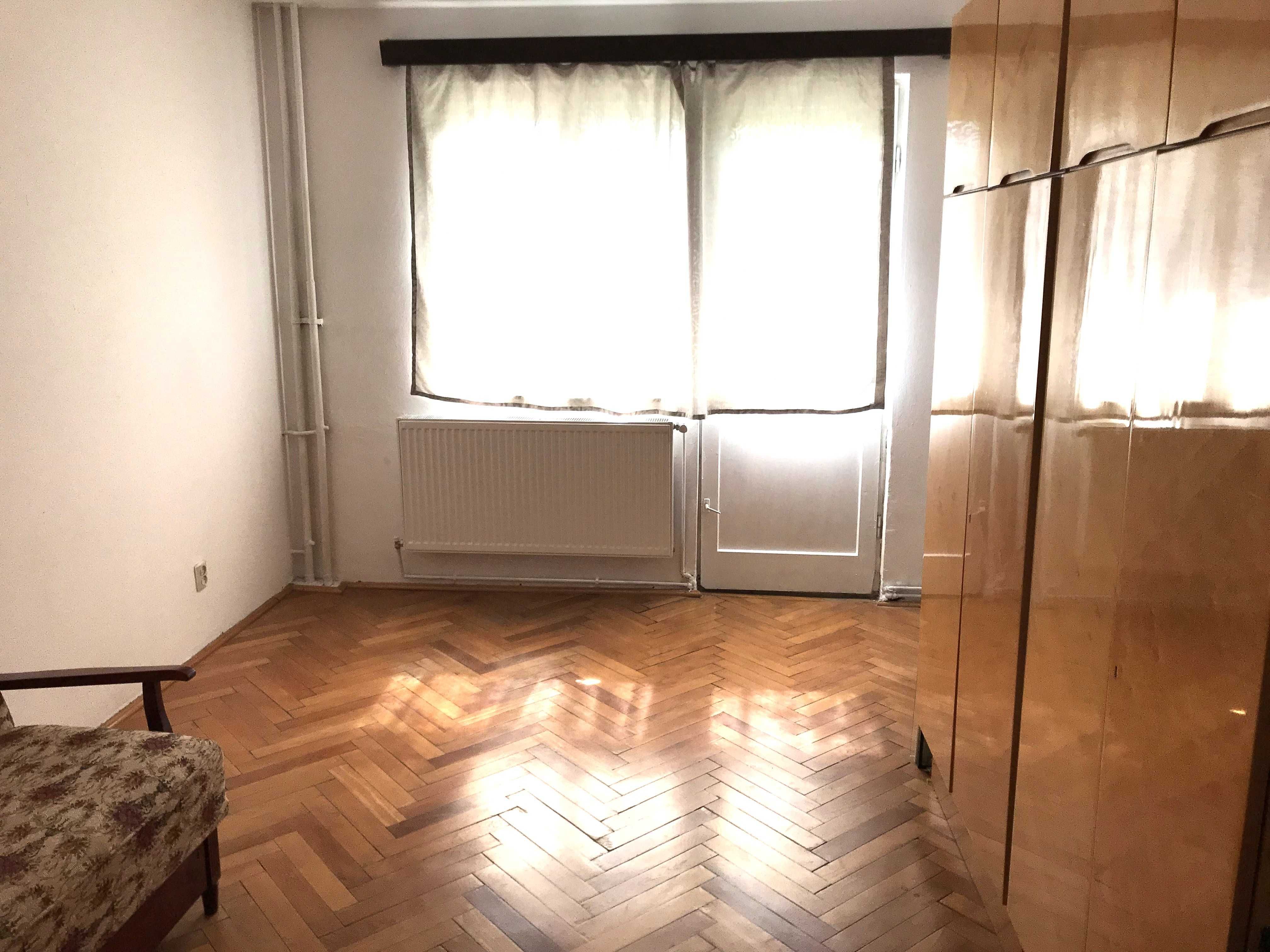 Proprietar vând apartament 2 camere, decomandat, et.1, Gheorgheni