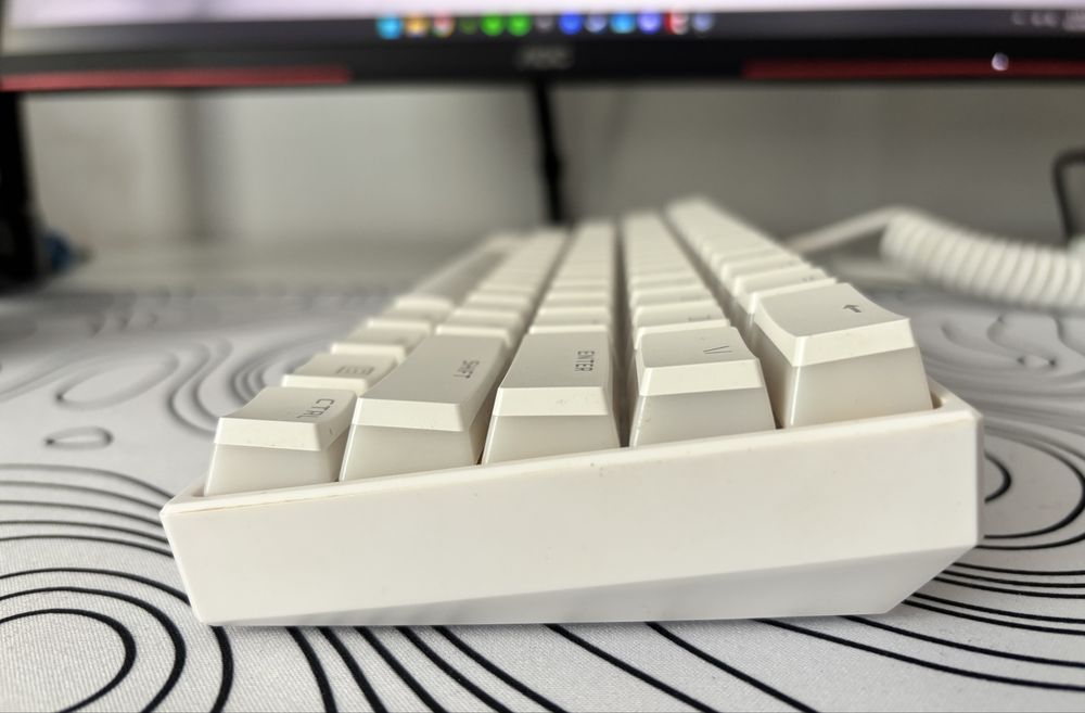 Tastura qwertykey 61 + taste hyperX