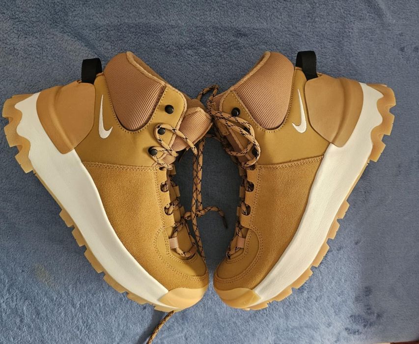 Оригинални нови боти Nike