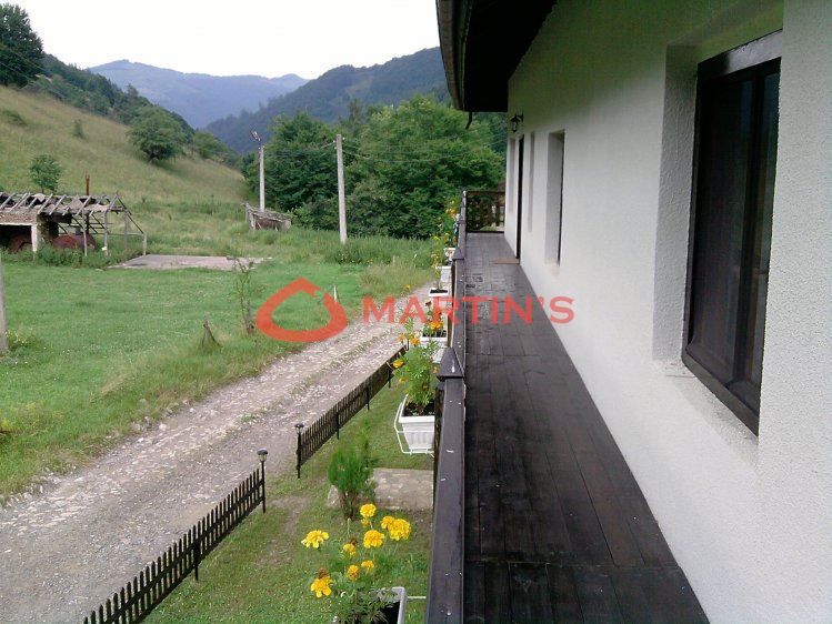 Парцел в Ловеч, област-с.Рибарица площ 6230 цена 93450