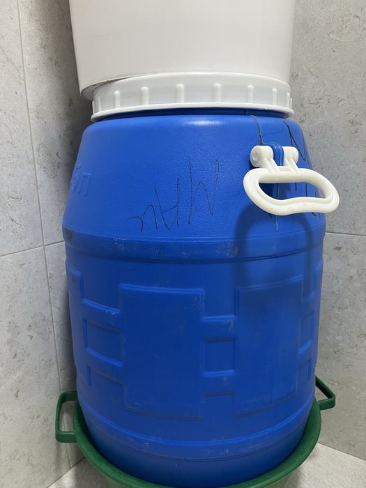 Фляги , ведра пластиковые