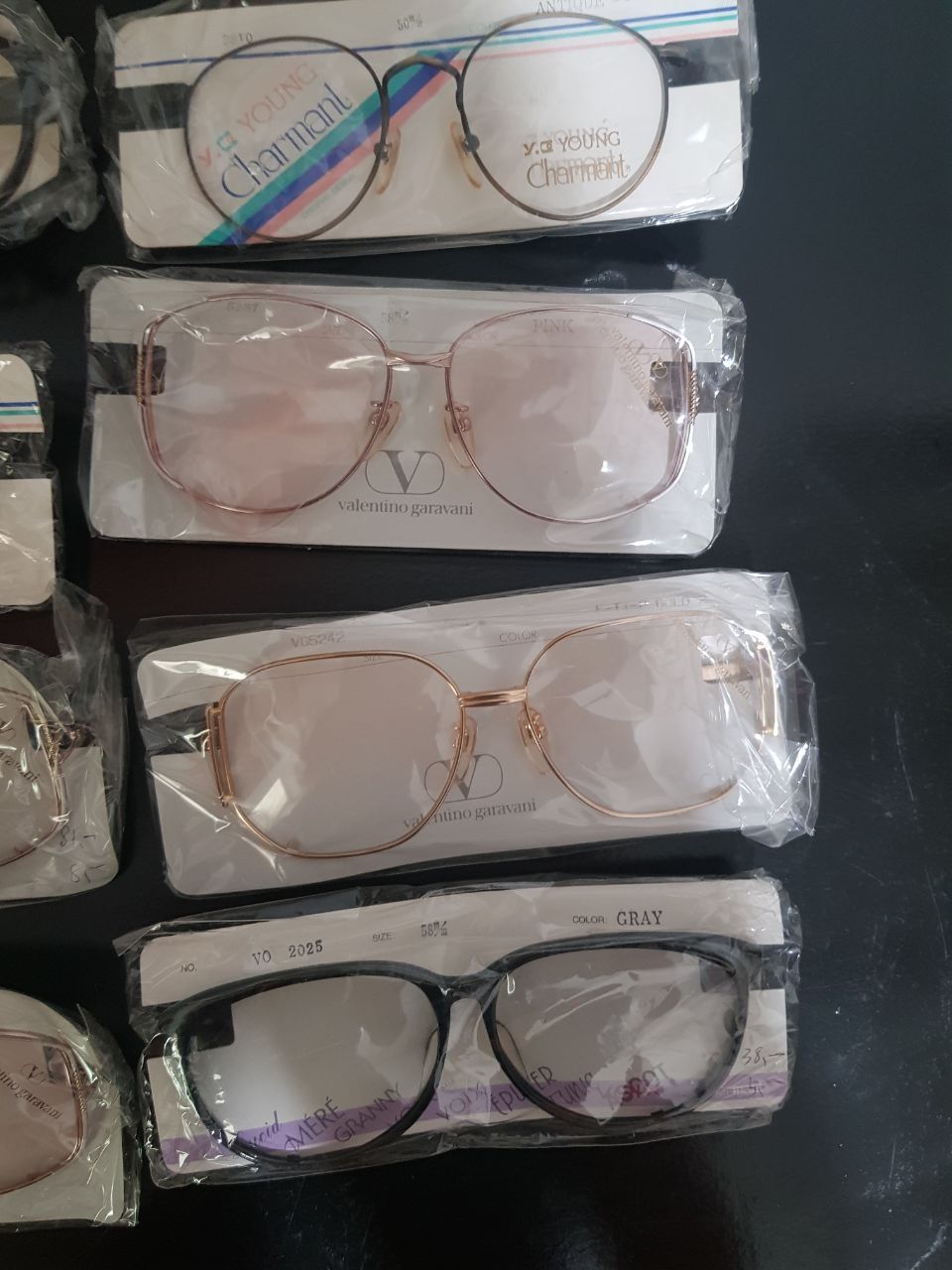 продаются очки корейского производства