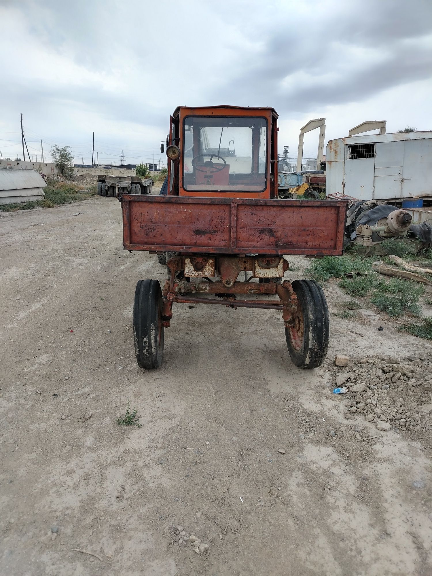 Продам Трактор Т-16