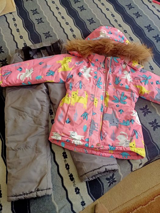 Зимний костюм на девочку