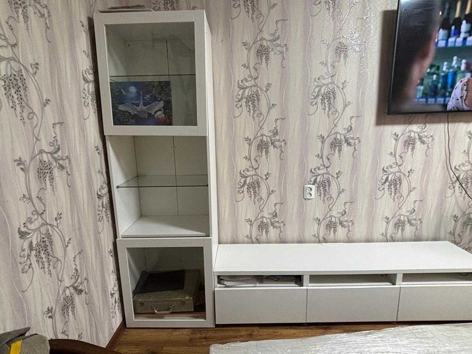 Продам  мини стенка. шкаф и тумба под телевизор Ikea