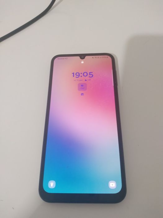 Самсунг А24 хорошее состояние